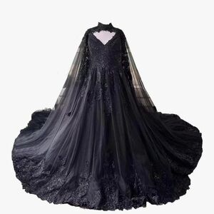 Elegant Black Lace Prom Dress